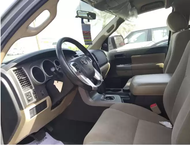 استفاده شده Toyota Sequoia برای فروش که در دوحه #5796 - 1  image 